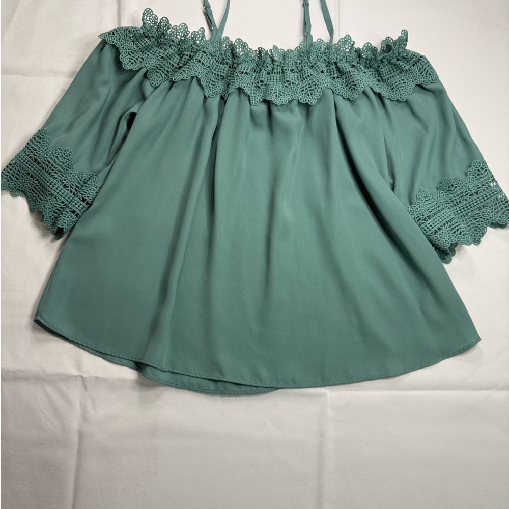 I.N. San Francisco Green Ruffled Blouse